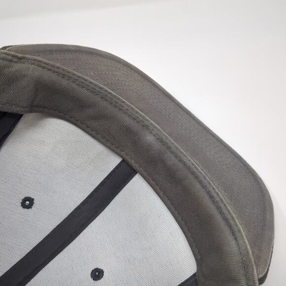 VANS Snapback Hat Gray One Size Adjustable Embroidered Vented Holes 6 Panel - Picture 8 of 8